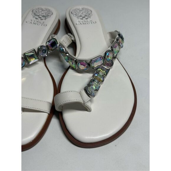 VINCE CAMUTO AMBRIDIL LADIES SIZE 8,5 LEATHER WHITE SANDALS SHOES TOE LOOP - Picture 2 of 9